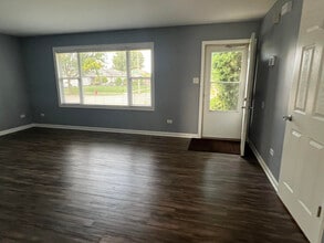 3104 Frank Turk Dr in Plainfield, IL - Building Photo - Building Photo