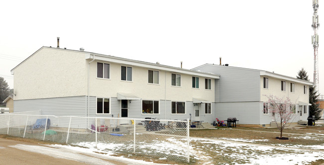 5206 47th St in Stony Plain, AB - Building Photo - Building Photo