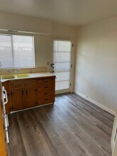 632 E Chapel St in Santa Maria, CA - Building Photo - Building Photo