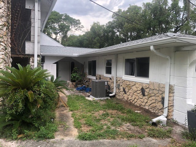 1071 Blake St in Altamonte Springs, FL - Building Photo