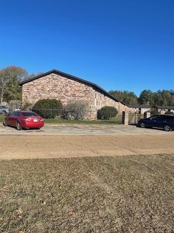 Green Acres Plaza in Deridder, LA - Foto de edificio