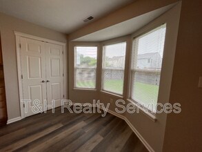 9204 Symphony Way in Indianapolis, IN - Building Photo - Building Photo