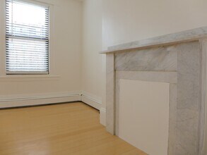 14 Milford St in Boston, MA - Foto de edificio - Building Photo