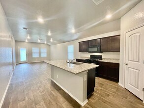 113 Half Moon Ct in San Marcos, TX - Building Photo - Building Photo