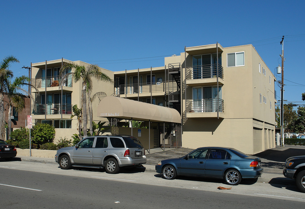 1510 W Balboa Blvd in Newport Beach, CA - Building Photo