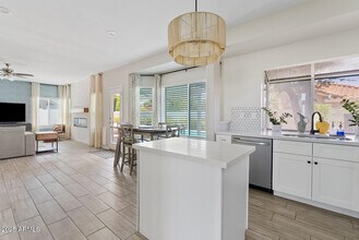1290 N Granada Dr in Chandler, AZ - Building Photo - Building Photo