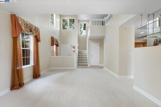 3 Cerruti Ct in Alameda, CA - Building Photo - Building Photo