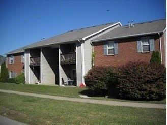 4101 Blue Creek Ct in Louisville, KY - Building Photo