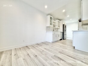 607 San Vicente Blvd in Santa Monica, CA - Building Photo - Building Photo