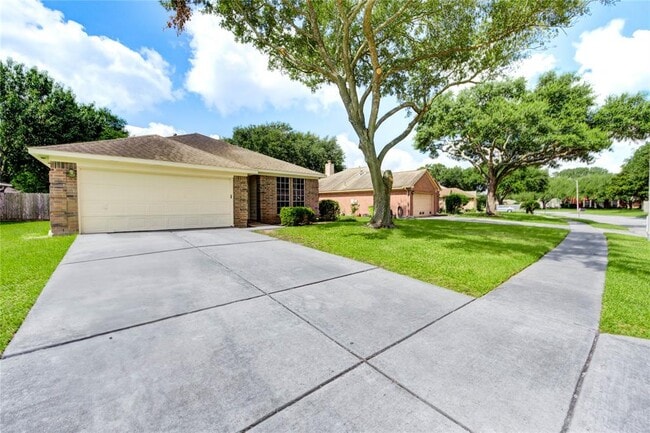 4814 Cotter Ln in Rosenberg, TX - Building Photo - Building Photo