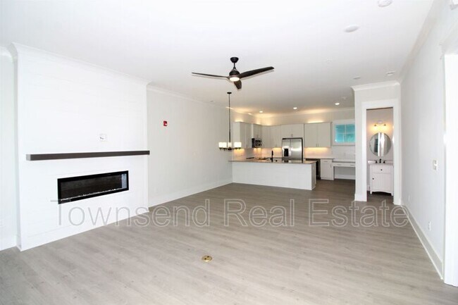 209 Fairway Dr in Fayetteville, NC - Building Photo - Building Photo