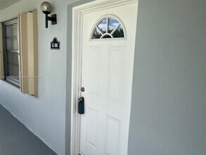 98 Normandy Ln in Delray Beach, FL - Building Photo - Building Photo