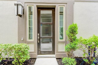 817 Algona Ave in Houston, TX - Building Photo - Building Photo