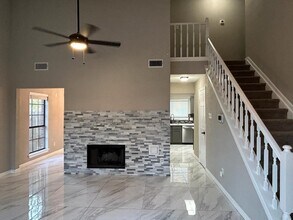 14210 Orchard Farms Ln in Houston, TX - Building Photo - Building Photo