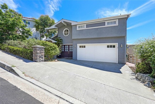 property at 661 Nyes Pl