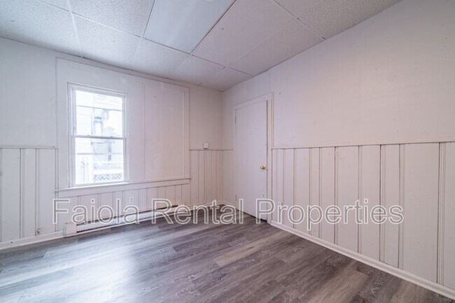 212 N 2nd St in Millville, NJ - Building Photo - Building Photo