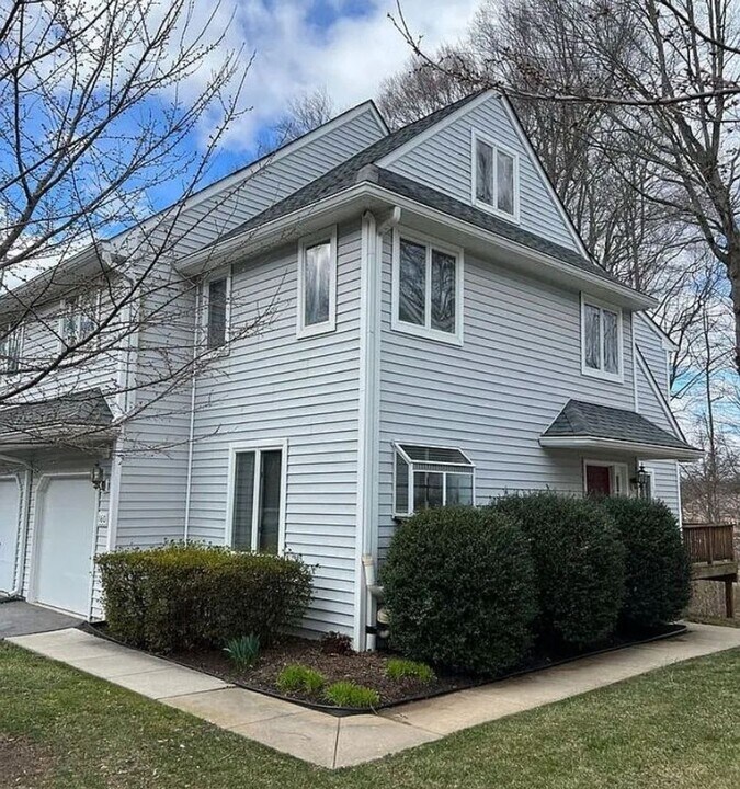 160 S Orchard Ave in Kennett Square, PA - Building Photo