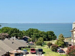 217 Henry Chandler Dr in Rockwall, TX - Building Photo - Building Photo