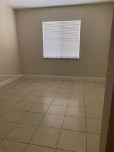 65 SW 16th Ave in Homestead, FL - Building Photo - Building Photo