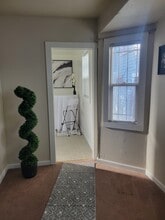 979 37th St in Oakland, CA - Foto de edificio - Building Photo