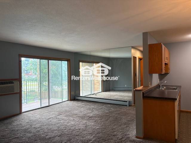 9147 Olson Mem Hwy in Golden Valley, MN - Building Photo - Building Photo