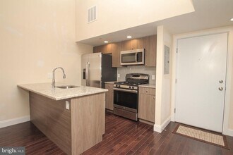 1218 S 8th St in Philadelphia, PA - Building Photo - Building Photo