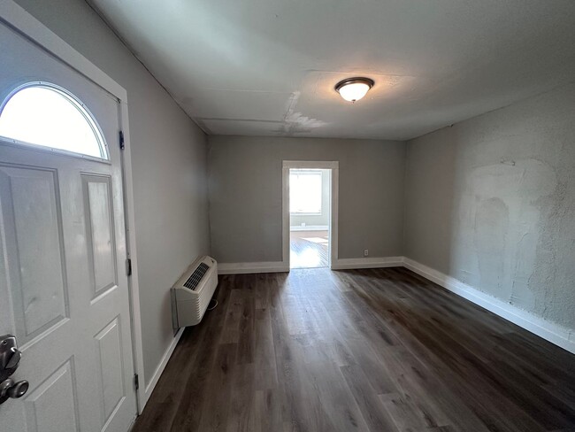 202 E 13th St in Anderson, IN - Building Photo - Building Photo