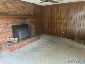 2000 Point of Rocks Rd in Chester, VA - Building Photo - Building Photo