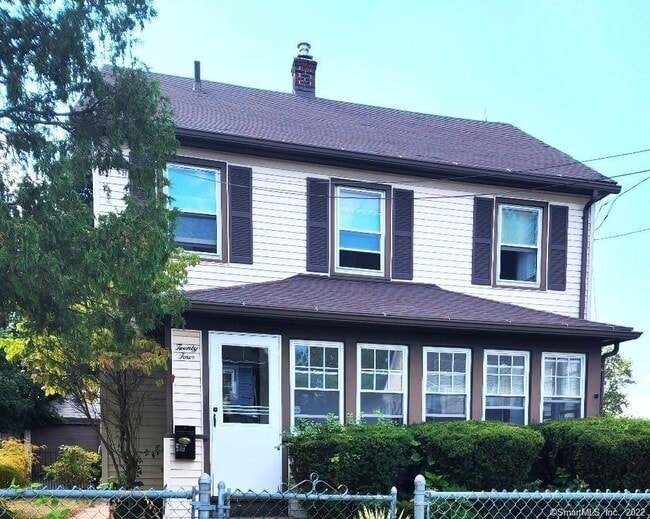 property at 24 Moore St
