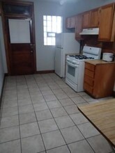 8515 S Bishop St in Chicago, IL - Building Photo - Building Photo