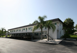 2955 Beneva Rd in Sarasota, FL - Building Photo - Building Photo