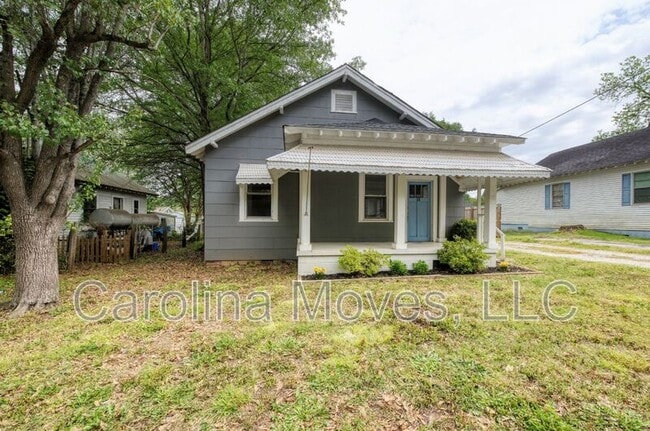 property at 20 8th Ave