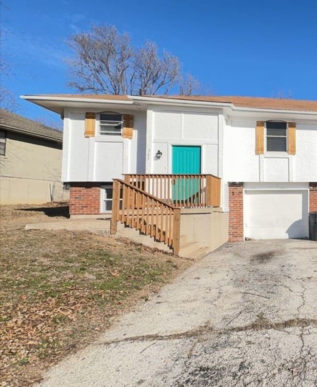 property at 345 N Gilbert St