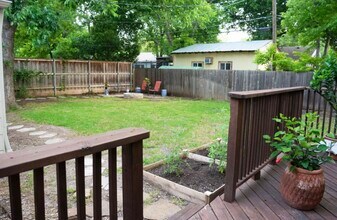 6336 Locke Ave in Fort Worth, TX - Building Photo - Building Photo