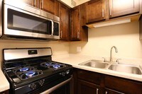 The Greenway at Carol Stream photo'