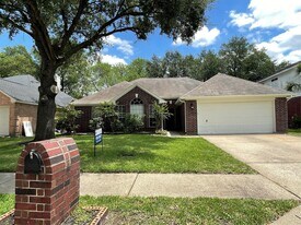1380 Hudgens Ave in Katy, TX - Building Photo