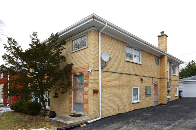 333 S Hale St in Addison, IL - Building Photo - Building Photo