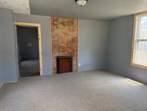 118 Baker Ave in Moundsville, WV - Building Photo - Building Photo