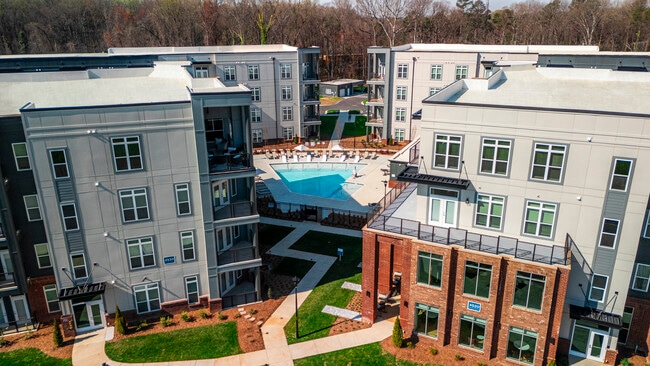 The Leo Loso Apartments