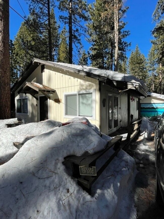 property at 815 Capistrano Ave
