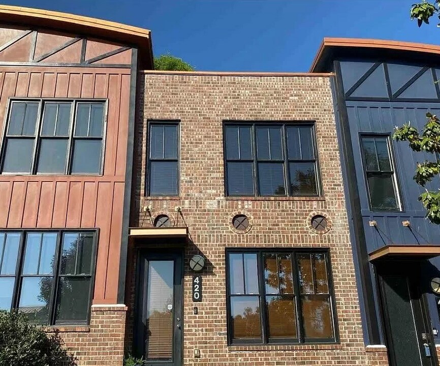 118 Ruth Dr, Unit 420 in Athens, GA - Foto de edificio