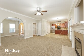 1205 Crabtree Dr in Winston-Salem, NC - Foto de edificio - Building Photo