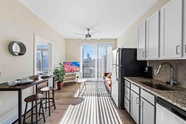1721 Pearl St in Nashville, TN - Building Photo - Building Photo
