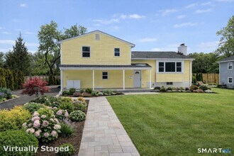 15 Dairy Farm Rd in Norwalk, CT - Building Photo - Building Photo