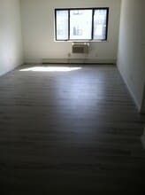 1274 River Rd, Unit 208 Undercliff Ave b8 in Edgewater, NJ - Building Photo - Building Photo