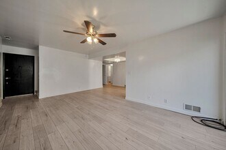 5761 S Waterbury Cir in Murray, UT - Building Photo - Building Photo