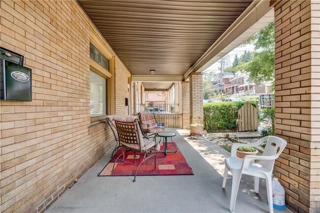 13-15-15 Bailey Ave in Pittsburgh, PA - Building Photo - Building Photo