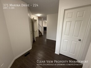 371 Marina Dr in Chestermere, AB - Building Photo - Building Photo