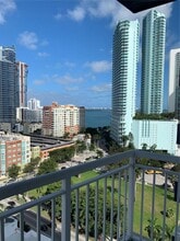275 NE 18th St in Miami, FL - Building Photo - Building Photo