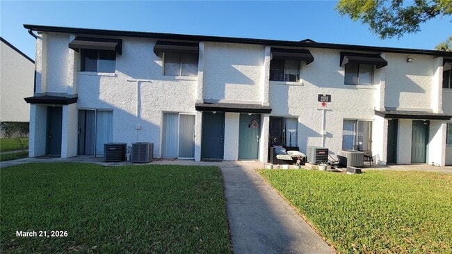 4155 S Semoran Blvd, Unit 4 in Orlando, FL - Foto de edificio - Building Photo